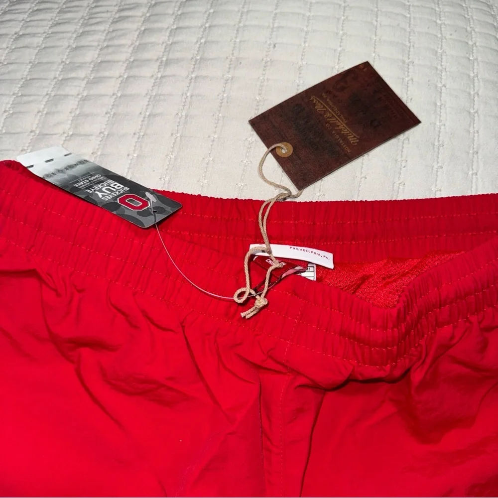 New Mitchell & Ness Mens NCAA Ohio State Buckeyes Game Day Shorts. Small‎